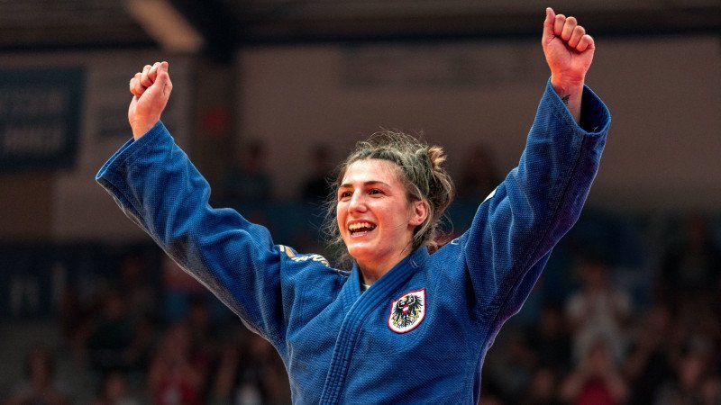 Polleres mit "Respekt, Demut und Bescheidenheit" zu Bronze