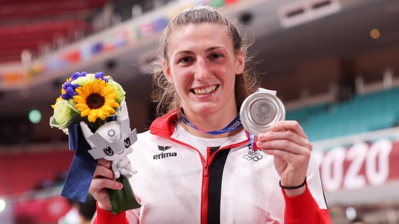 Polleres mit "Respekt, Demut und Bescheidenheit" zu Bronze