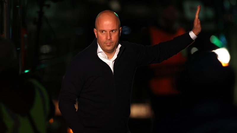 Feyenoord-Coach äußert offen Wechselwunsch zu Liverpool