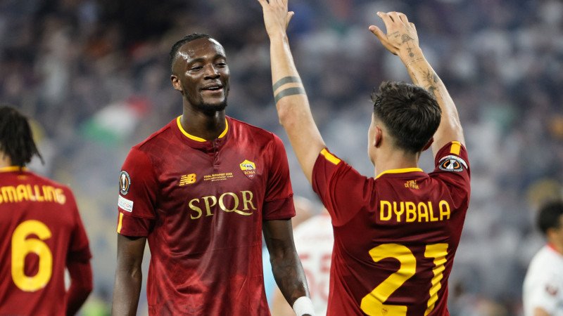 <a href='/de/daten/news/fussball/as-roma/' class='tag'>AS Roma</a> will mit Leistungsträger über neuen Vertrag sprechen