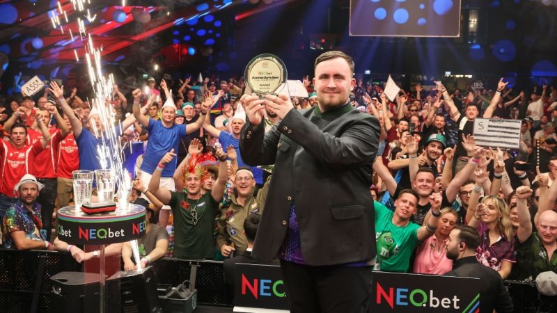 Luke Littler gewinnt Austrian Darts Open