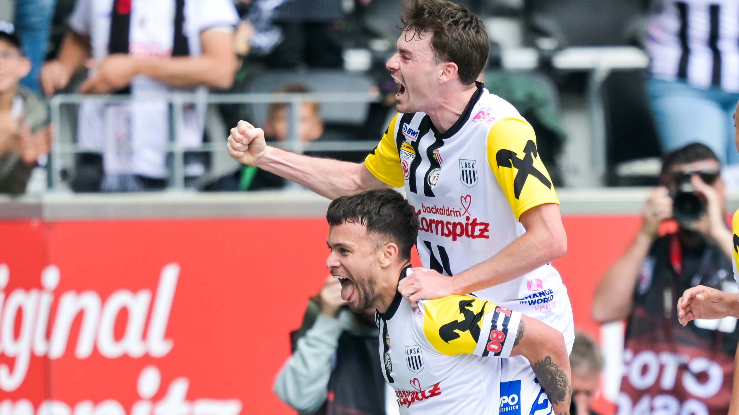 Kantersieg! Furioser <a href='/de/daten/news/fussball/lask/' class='tag'>LASK</a> führt desaströses Rapid vor