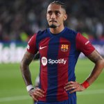 Kurios! Barca-Fans bewerfen eigenen Teambus mit Pyro