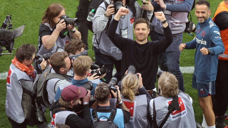 Bayer-Feier! Die Bilder der wilden Leverkusen-Party