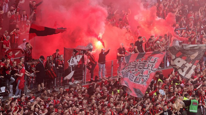 Bayer-Feier! Die Bilder der wilden Leverkusen-Party