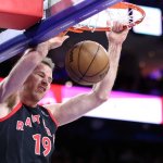 Saisonende! Jakob Pöltl zieht negatives Saison-Resümee