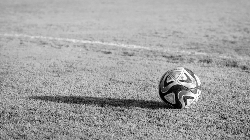 "Schwerer Schlag" - Regionalliga-Spieler verstirbt mit 24