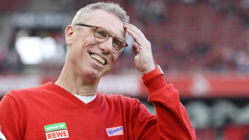 Zeitreise! Peter Stögers belebte Trainer-Karriere in Bildern