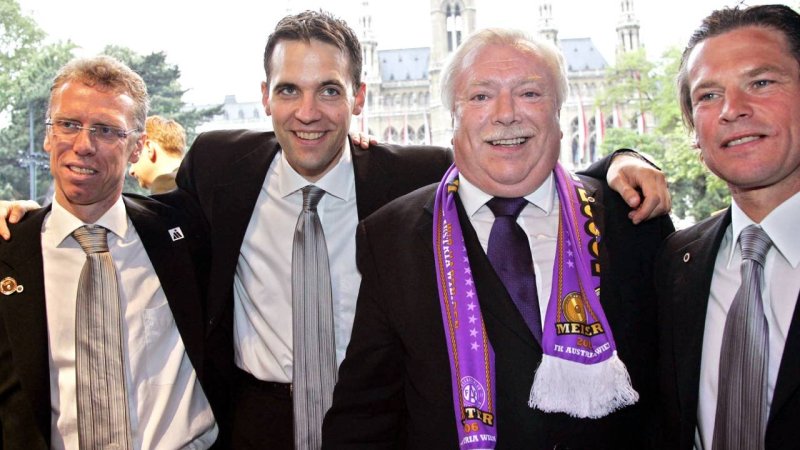 Zeitreise! Peter Stögers belebte Trainer-Karriere in Bildern