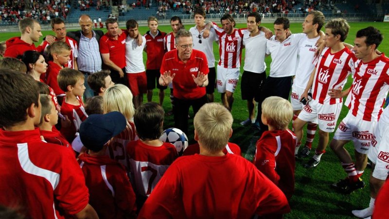 Zeitreise! Peter Stögers belebte Trainer-Karriere in Bildern