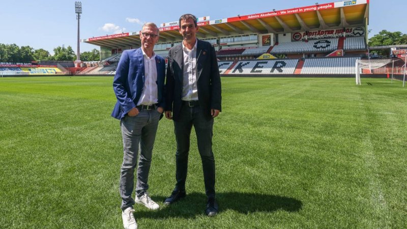 Zeitreise! Peter Stögers belebte Trainer-Karriere in Bildern