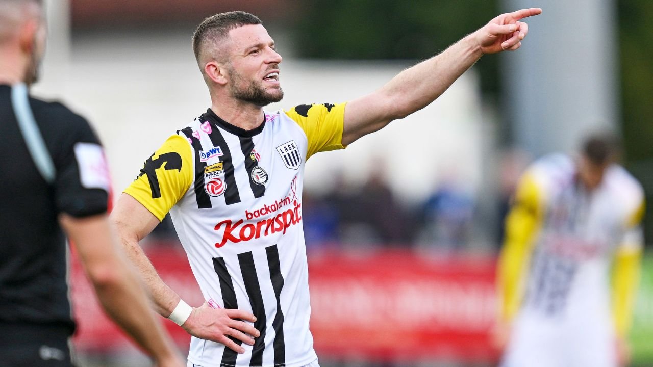 Valon Berisha über <a href='/de/daten/news/franco-foda/' class='tag'>Franco Foda</a>: "Er hat uns beeindruckt"