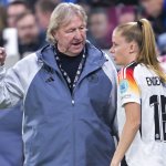 Wie Hrubeschs direkte Art die ÖFB-Frauen in die Knie zwang