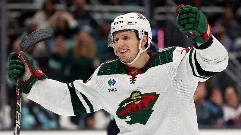 <a href='/de/daten/news/eishockey/marco-rossi/' class='tag'>Marco Rossi</a> für die Bill Masterton Memorial Trophy nominiert