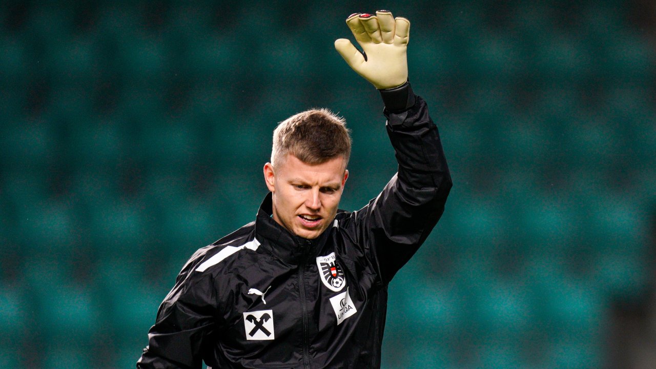 <a href='/de/daten/news/fussball/patrick-pentz/' class='tag'>Patrick Pentz</a> über EM: "Absolutes Ziel, dass ich dabei bin"