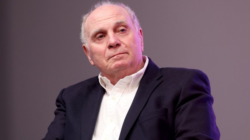 Hoeneß über FCB-Wunschkandidat: "Wahrscheinlich unmöglich"