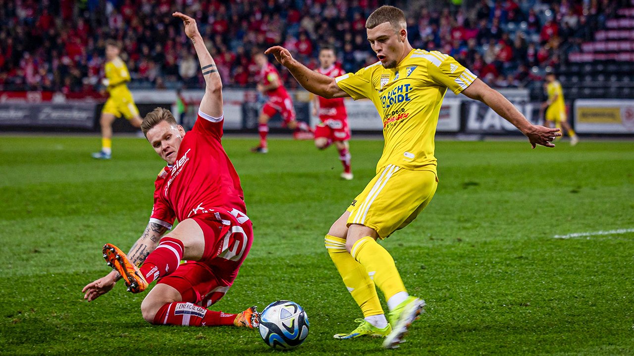 <a href='/de/daten/news/fussball/gak/' class='tag'>GAK</a> erkämpft späten Punkt im Steirer-Derby