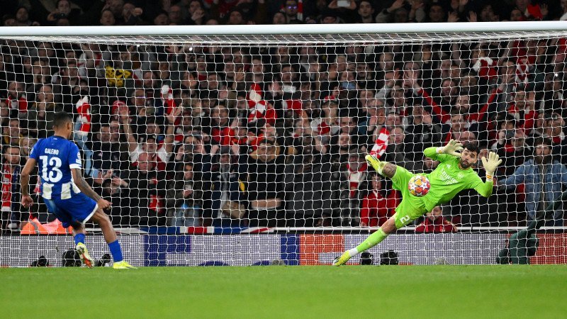 Im Elfmeterschießen: Arsenal kegelt Porto aus Königsklasse