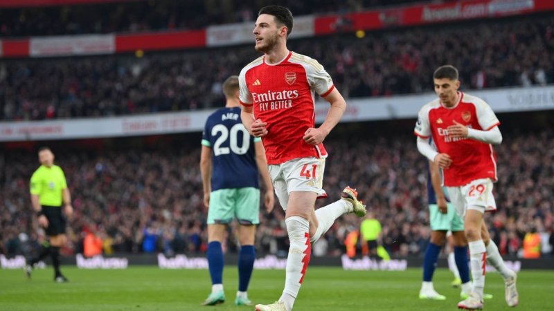 Sieg über Brentford! Arsenal übernimmt Tabellenführung
