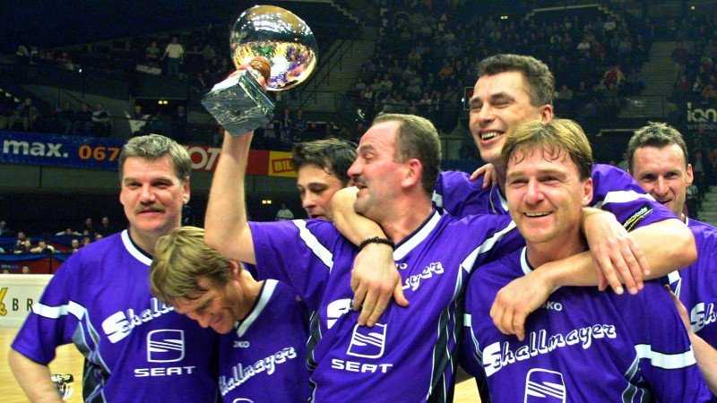 60 Jahre Toni Polster! Seine bewegte Karriere in Bildern