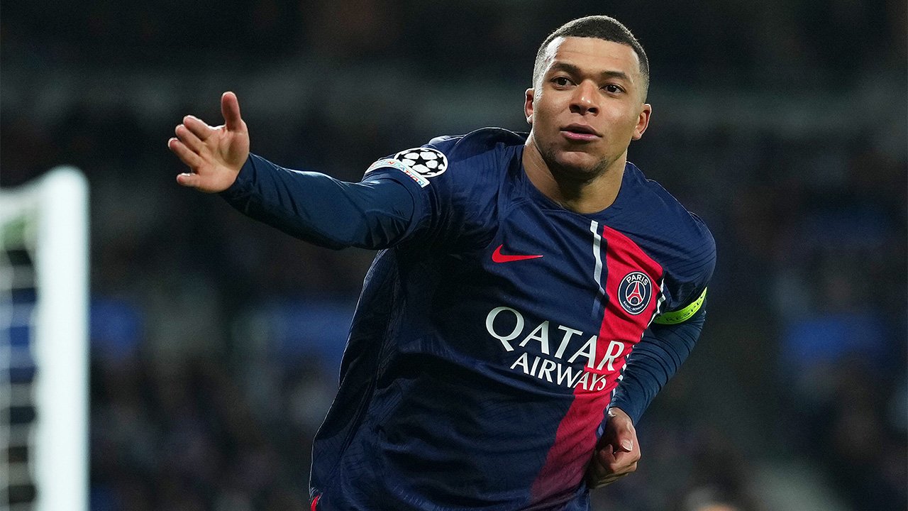 Doppelpacker Mbappé schießt in San Sebastian das Netz kaputt