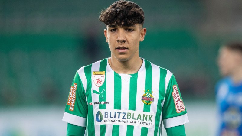 Fix! Rapid verkauft Eigenbauspieler an Schweizer Tabellenführer