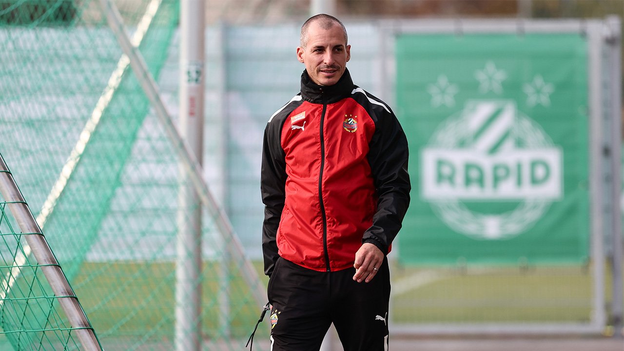 "Oaschwoame Veilchen": Rapid-Stars mit homophoben Gesängen