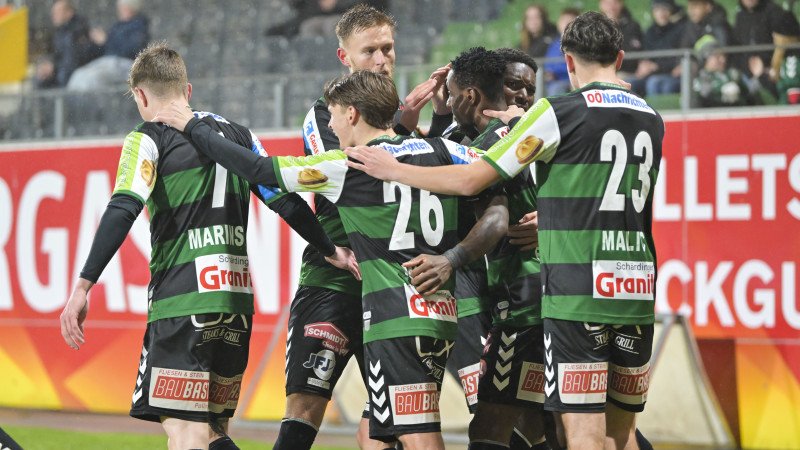 Ried deklassiert Stripfing und schießt sich aus Mini-Krise