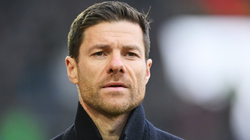 Alonso weiterhin Leverkusen-Trainer? "Gerade ja"