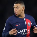 Medien: Mbappé soll bereits bei Real unterschrieben haben