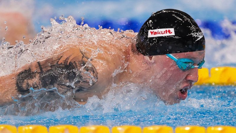 Bucher schwimmt über 100 m Delfin sensationell zu WM-Silber