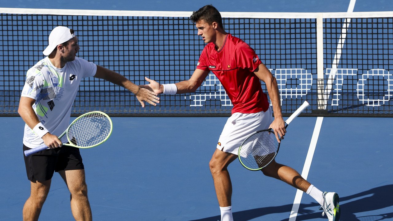 Erler/Miedler nach hartem Kampf im Rotterdam-Viertelfinale