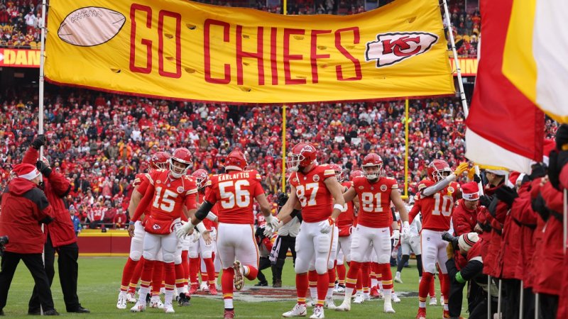 Diese Stars von Super Bowl LVIII solltest du kennen