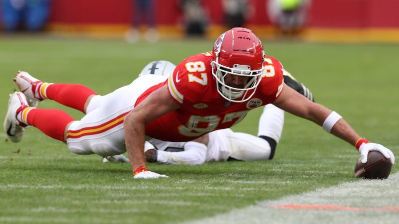 Diese Stars von Super Bowl LVIII solltest du kennen