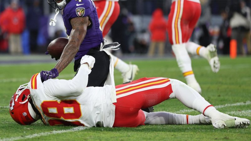 Diese Stars von Super Bowl LVIII solltest du kennen