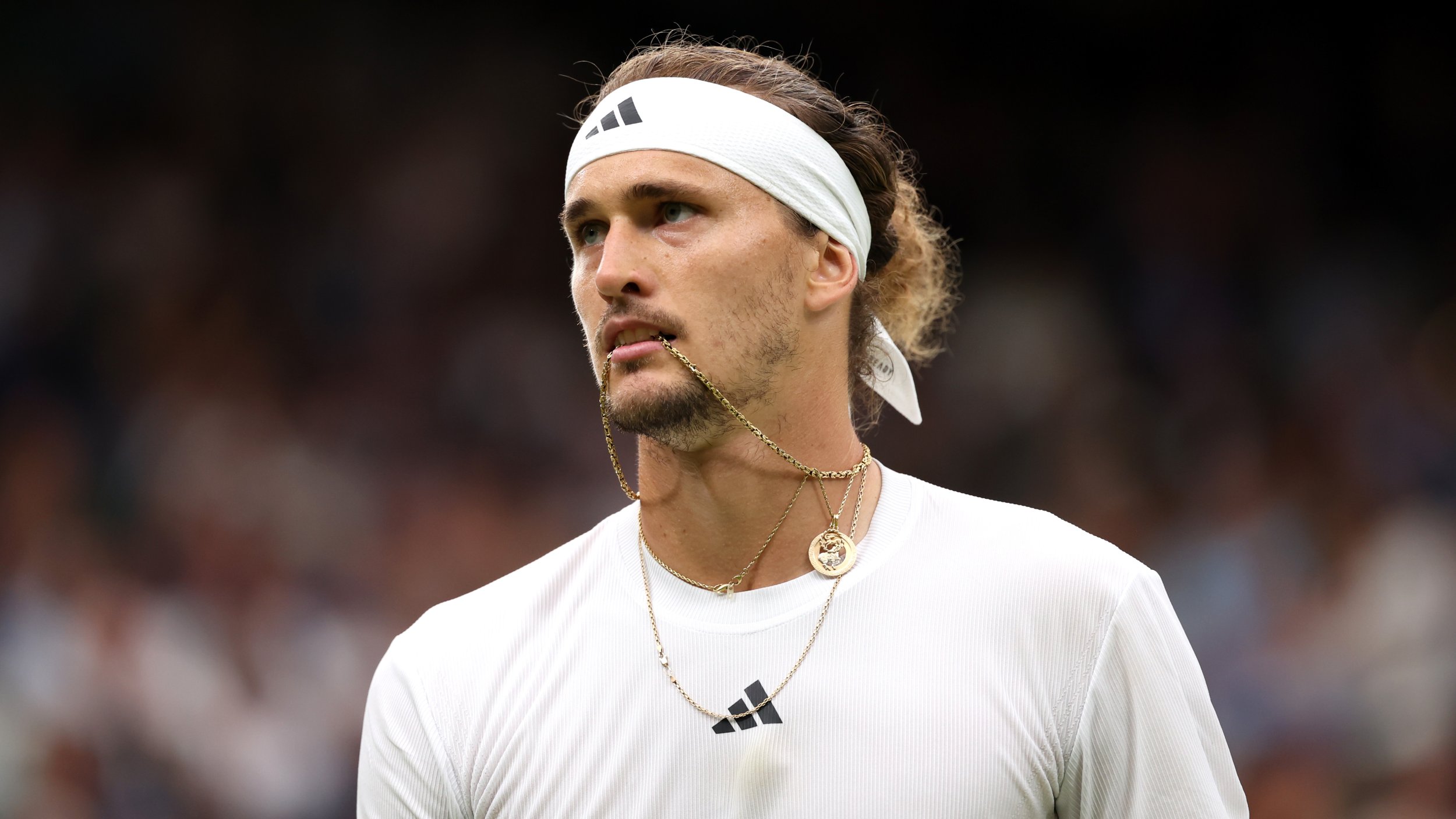 Zverev verspielt 2:0-Satzführung im <a href='/de/daten/news/tennis/wimbledon/' class='tag'>Wimbledon</a>-Achtelfinale