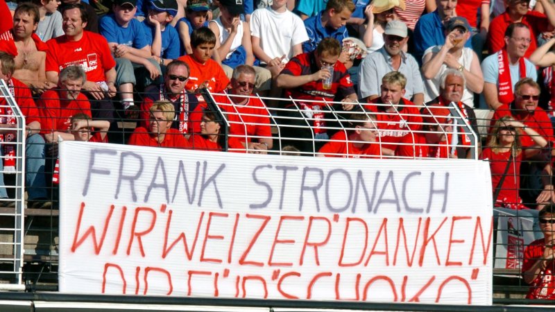 Vor 20 Jahren: Die besten Bilder der GAK-Meisterparty 2004