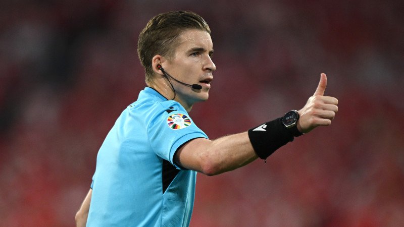 UEFA gibt Schiedsrichter für EM-Finale bekannt