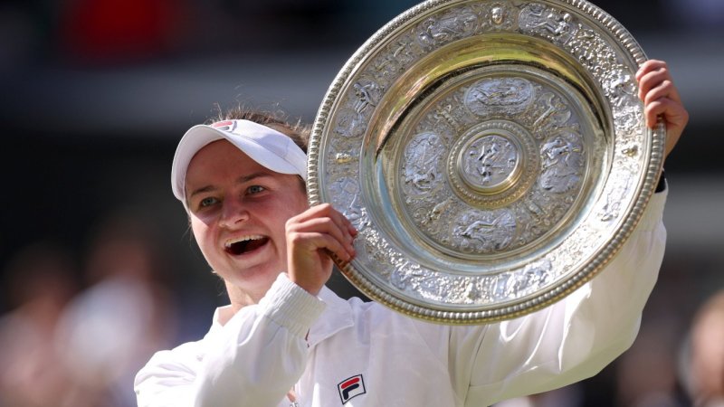 Krejcikova krönt sich erstmals zur Wimbledon-Siegerin