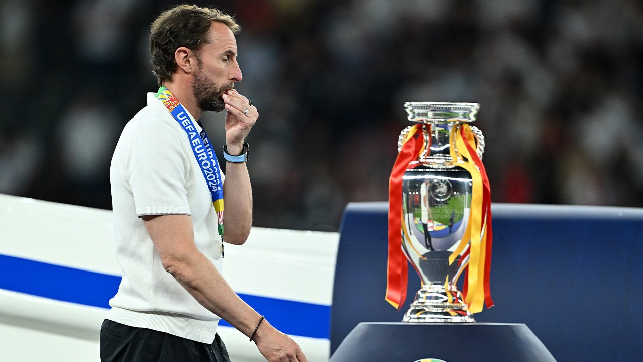 Bleibt Southgate? "Muss mit den richtigen Menschen sprechen"