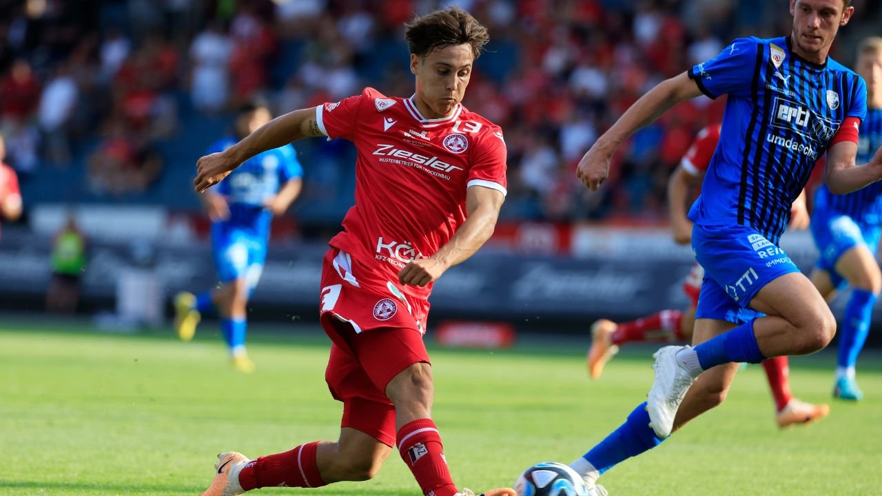 <a href='/de/daten/news/fussball/gak/' class='tag'>GAK</a>-Mittelfeldspieler wechselt zu Regionalliga-Klub