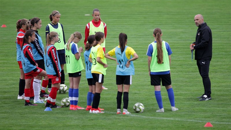 "Aufklärungsbedürftige Vorkommnisse": ÖFB-Frauen-Coach weg