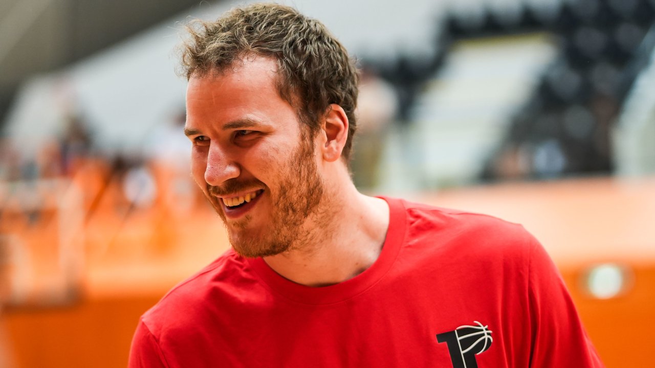 Pöltl vor <a href='/de/daten/news/basketball/nba/' class='tag'>NBA</a>-Preseason: Vorbereitungen auf Hochtouren