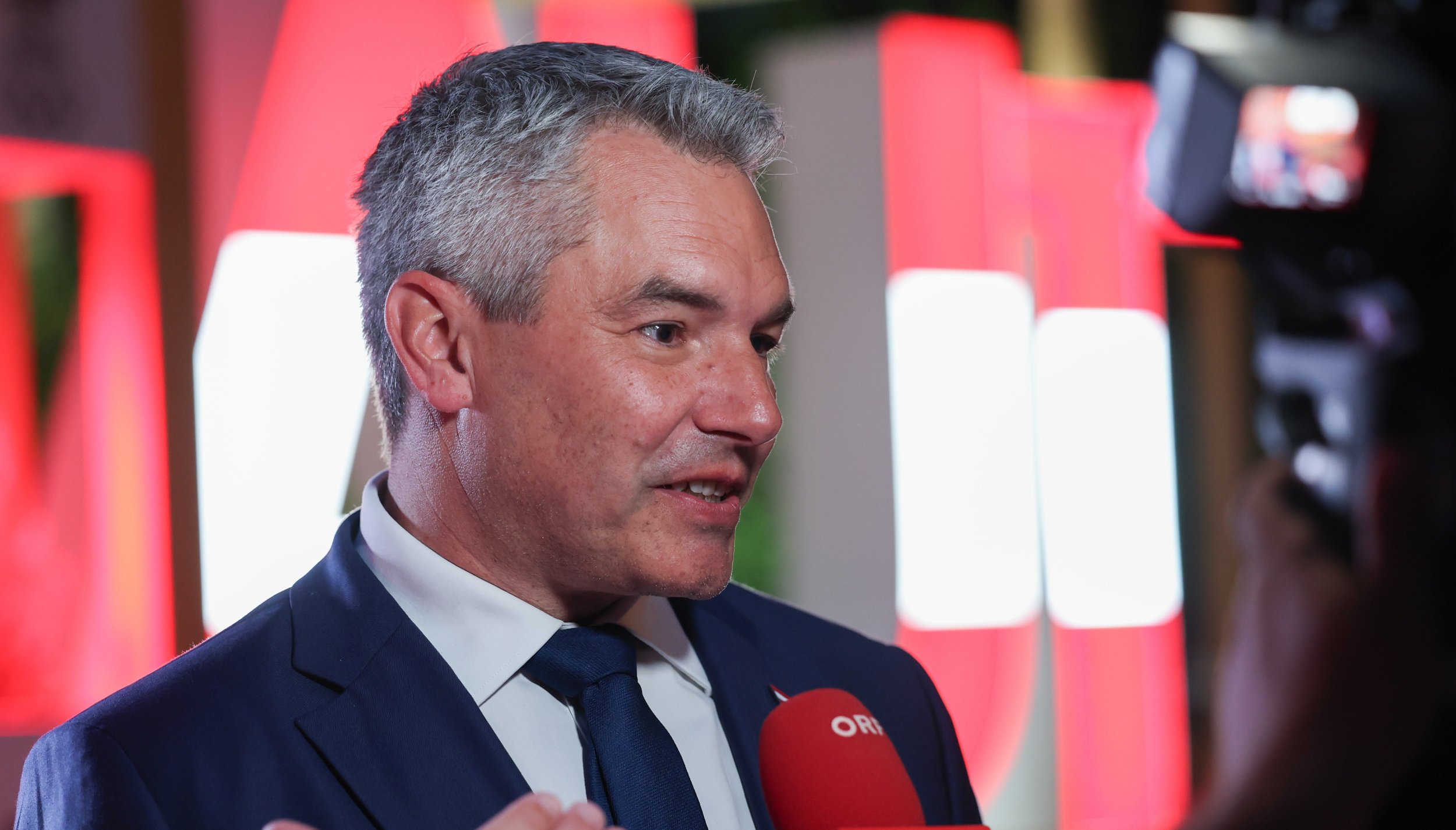 Nehammer schließt Großereignisse in Österreich nicht aus