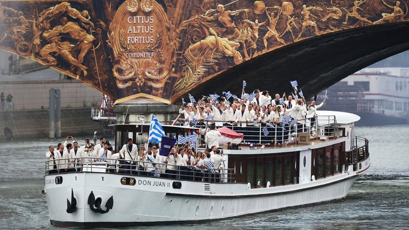 Spektakuläre Bilder! Olympia-Eröffnung auf der Seine