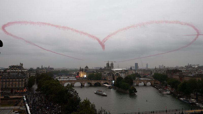 Spektakuläre Bilder! Olympia-Eröffnung auf der Seine
