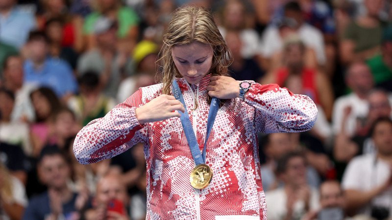 Mit 17 Jahren! Erstes Gold für Schwimm-Wunderkind McIntosh