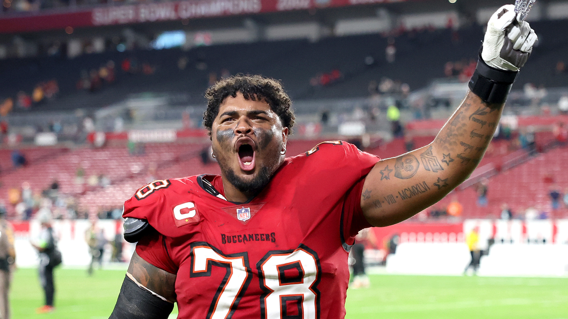 <a href='/de/daten/news/american-football/nfl/' class='tag'>NFL</a>: Buccaneers-Lineman erhält Rekordvertrag