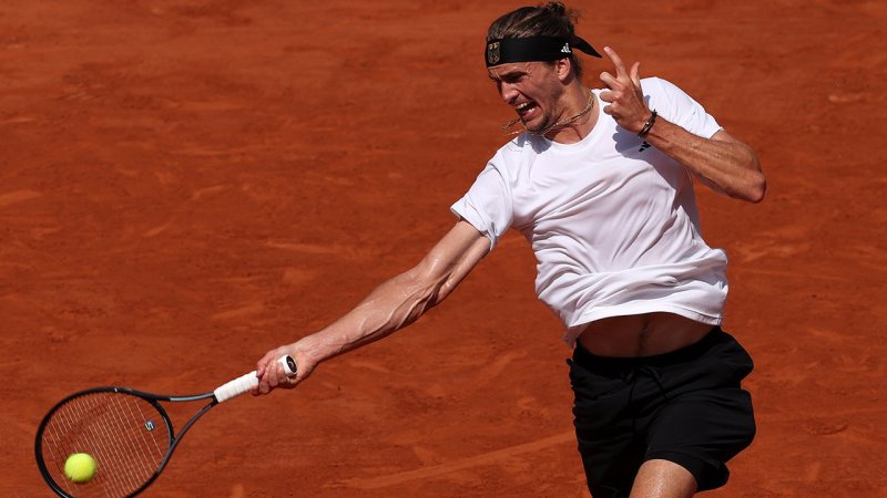 Olympiasieger out! Zverev scheitert in Paris früh