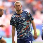 Wechsel in weiter Ferne: Bayern-Star nimmt Training auf